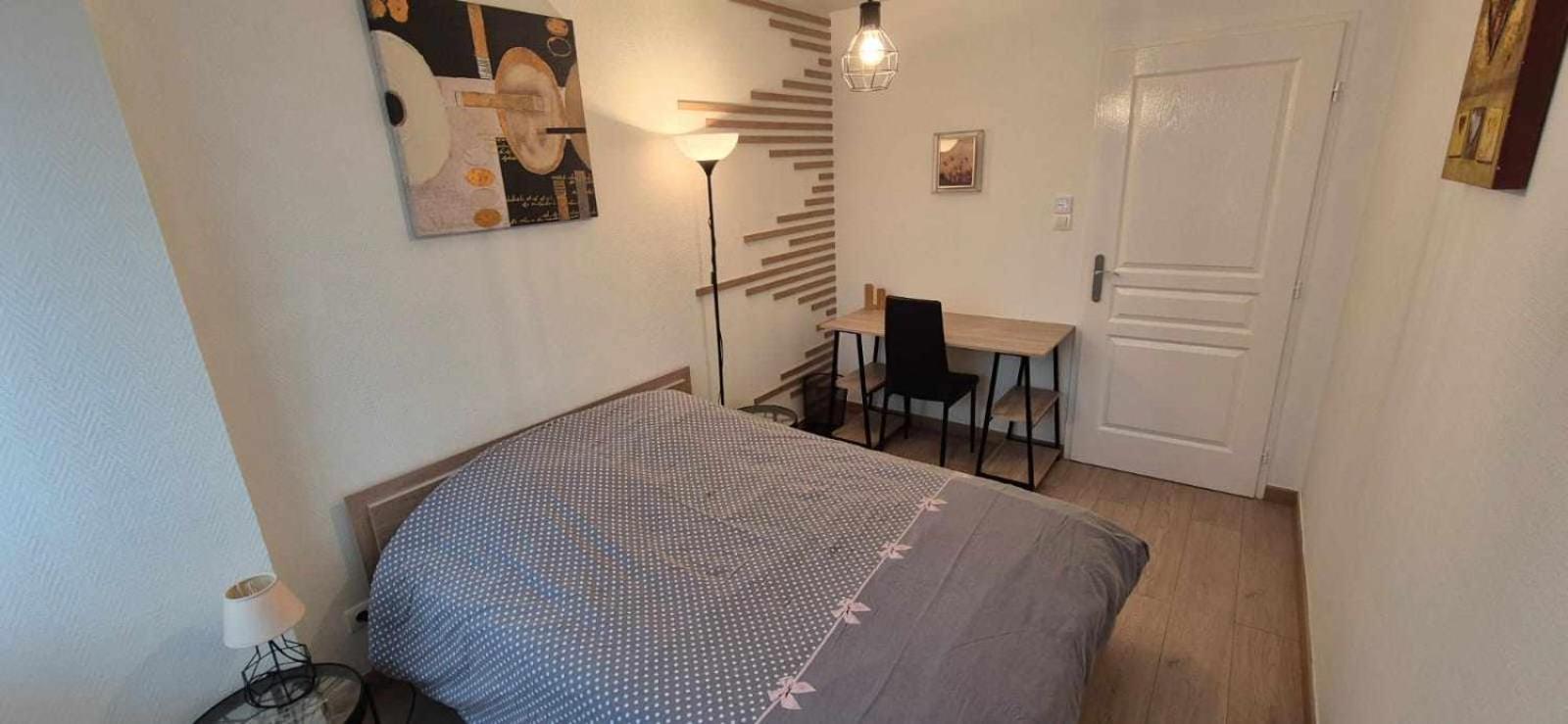 Nouveau !! Appartement Confortable Totalement Renove Avec Parking Gratuit - Hypercentre De Nancy Esterno foto